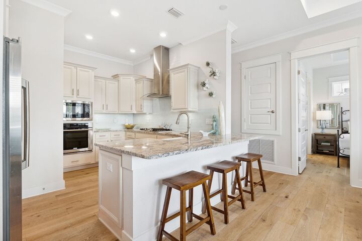 Prominence on 30A by Panhandle Getaways