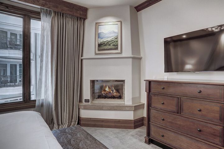 Room 194 of 450