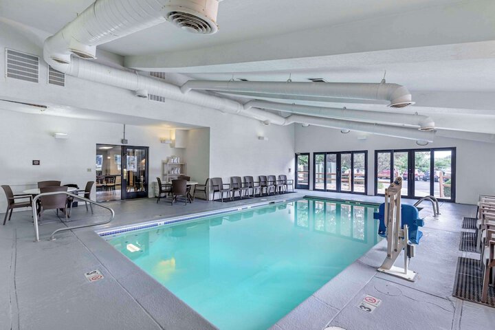 Pool 8 of 38
