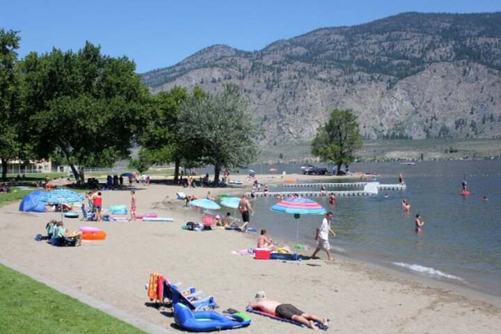 Holiday Inn Hotel & Suites Osoyoos by IHG