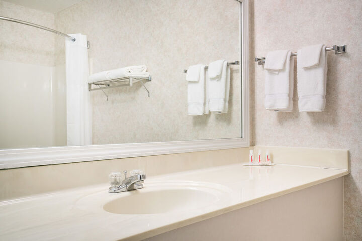 Norwood Inn and Suites