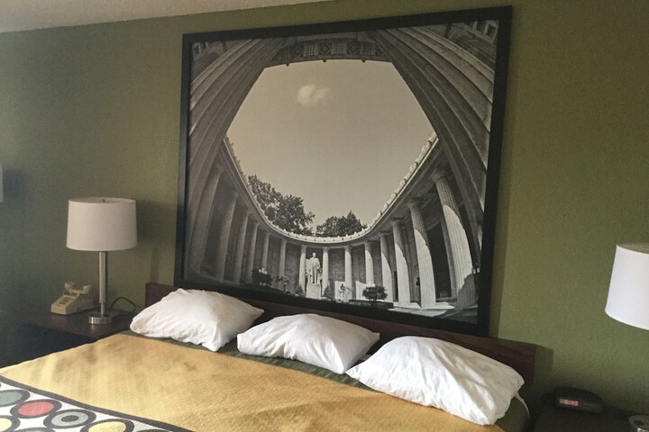 Super 8 by Wyndham Youngstown / Austintown