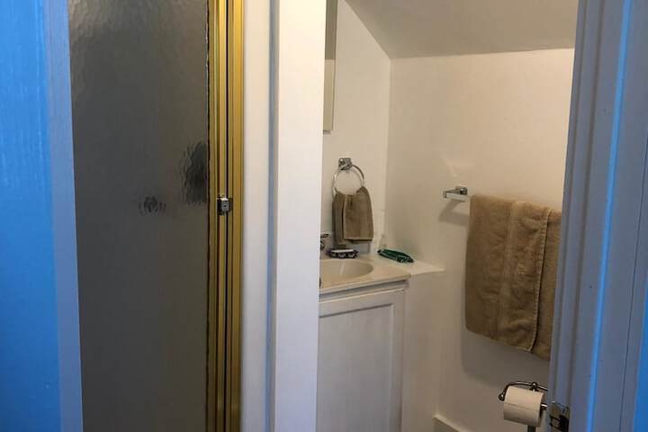 Reynolds House Inn & Motel