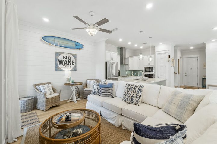 Prominence on 30A by Panhandle Getaways