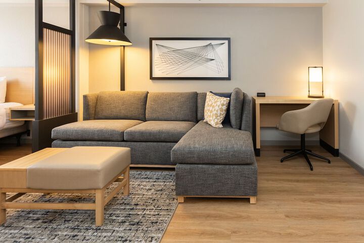 Hyatt Place Roanoke Airport / Valley View Mall