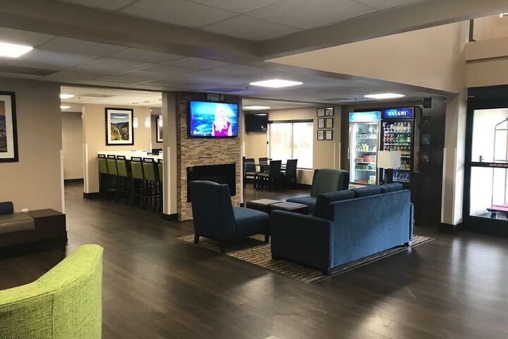 Comfort Suites Northside Hospital Gwinnett
