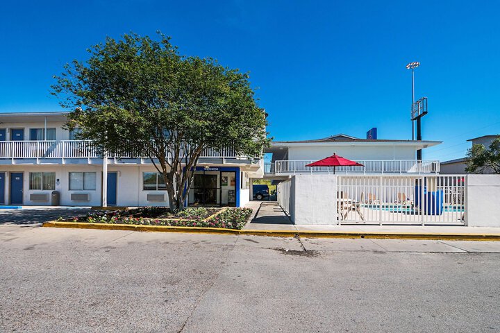 Motel 6 Corpus Christi TX - Northwest