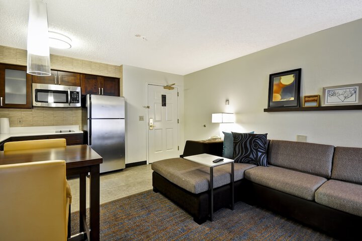 Room 20 of 36