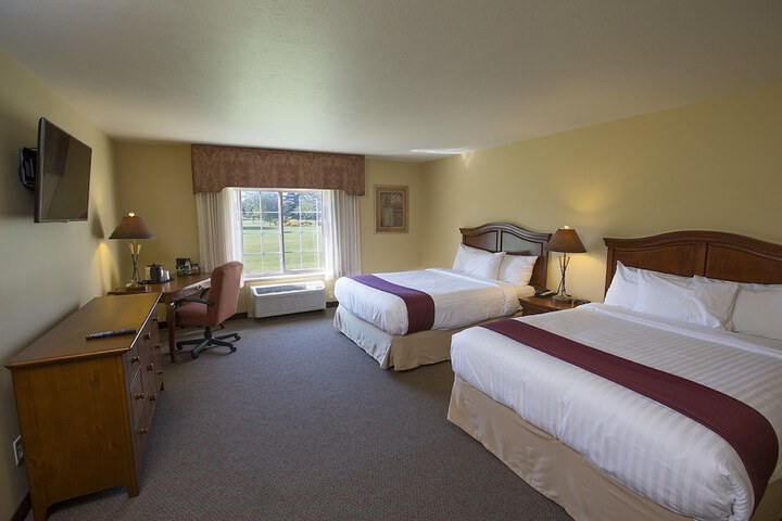 Room 8 of 33