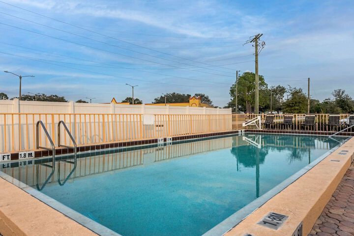 Pool 5 of 33