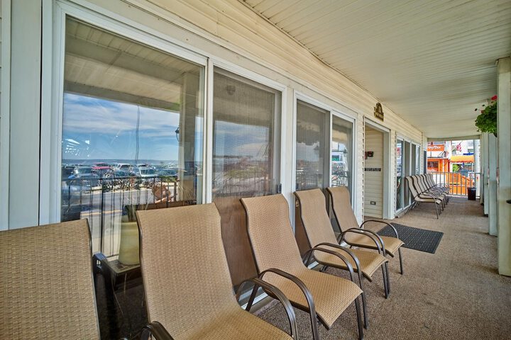 Terrace/Patio 31 of 34