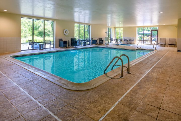 Pool 4 of 42
