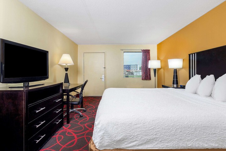 Room 45 of 46