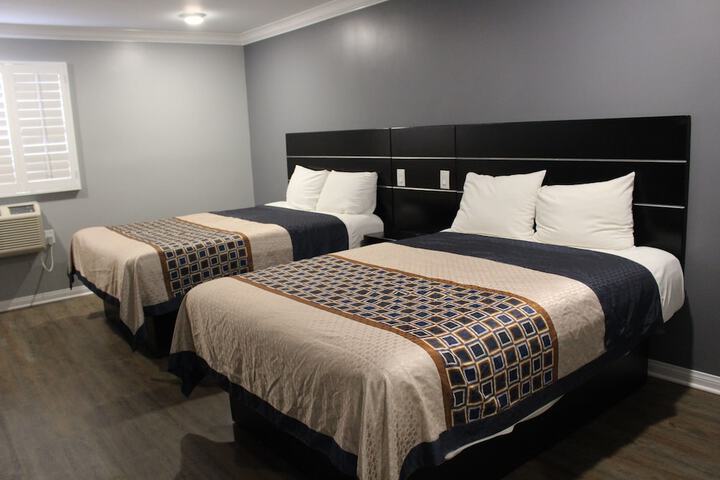 Room 16 of 24
