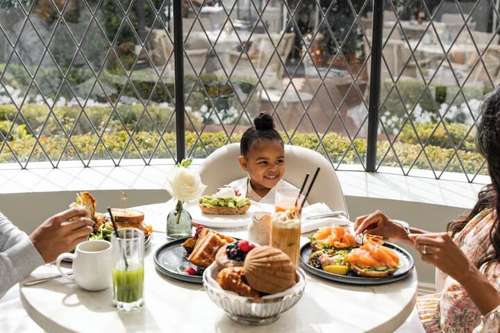 Breakfast/Coffee Service 107 of 154