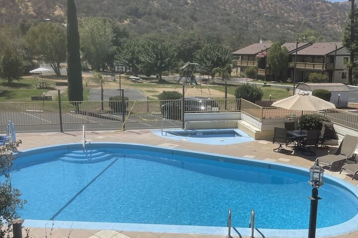 Pool 5 of 44