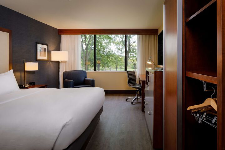 Room 95 of 139