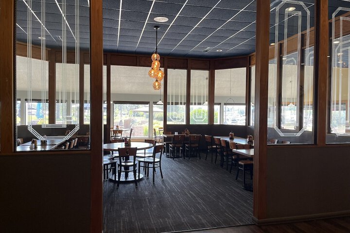 Barkers Island Inn Resort