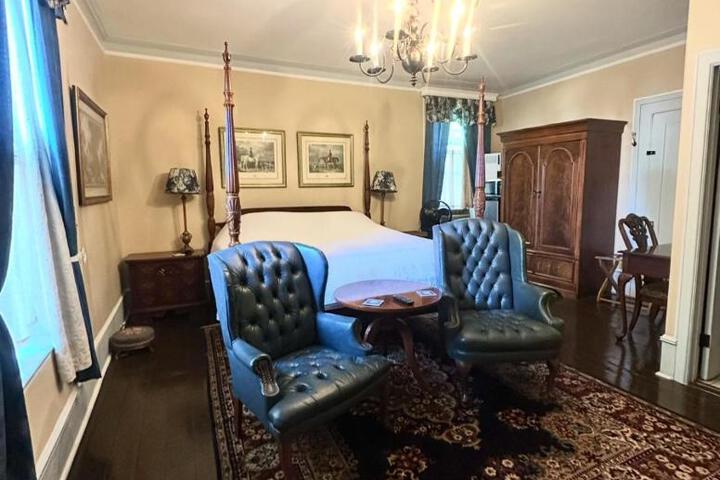 Belmont Inn