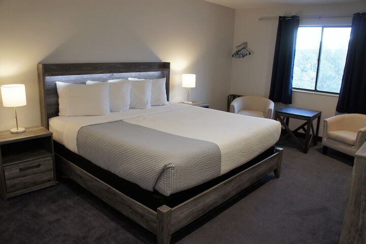 Room 36 of 49