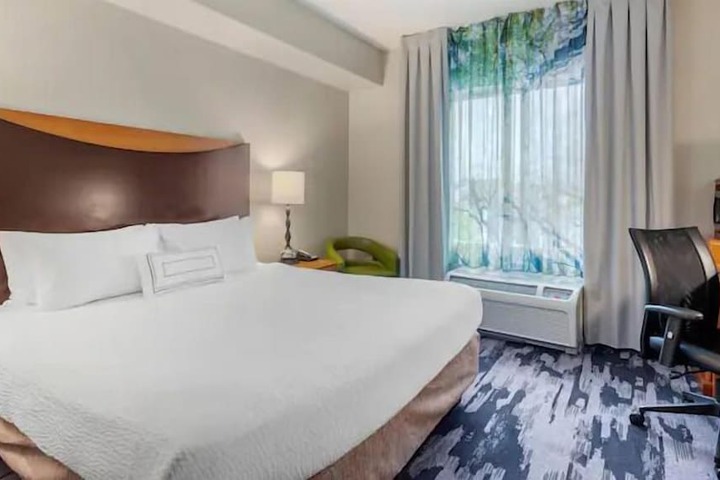 Fairfield Inn & Suites by Marriott Houston Conroe / Woodlands