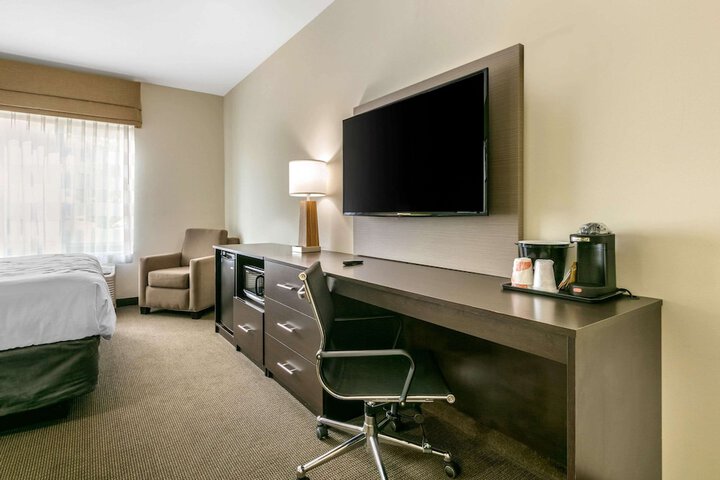 Sleep Inn & Suites Columbia I-65