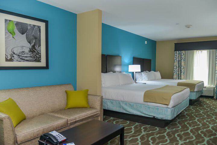 Room 17 of 48