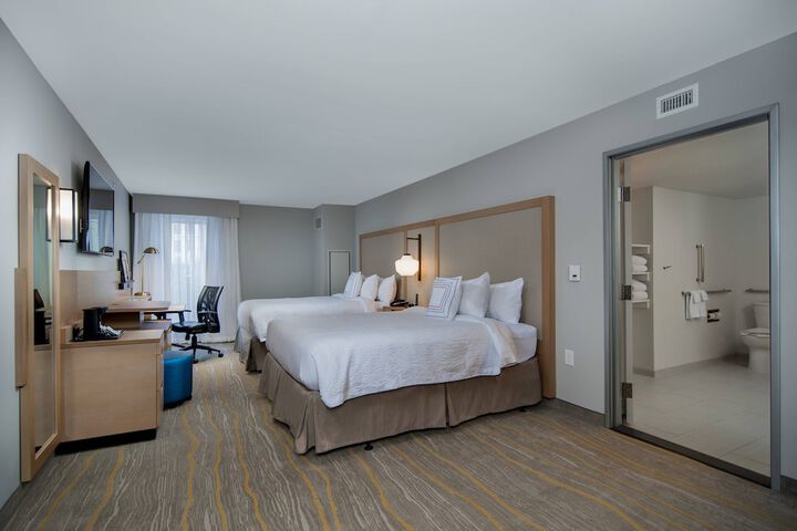 Room 18 of 36