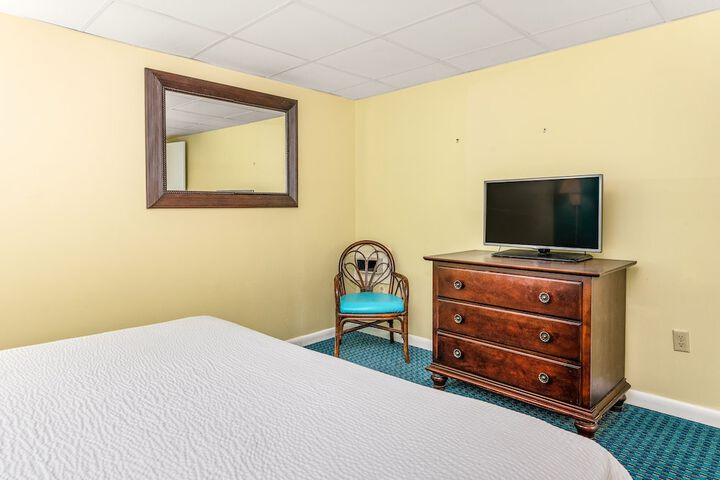 Room 46 of 51