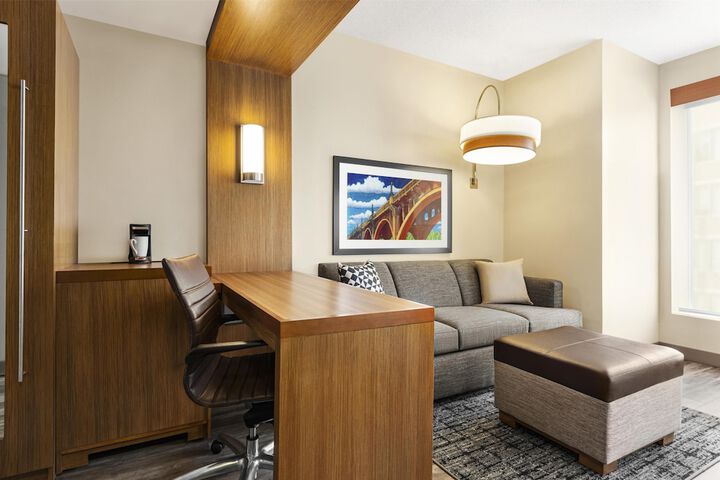 Hyatt Place Columbia / Downtown/The Vista