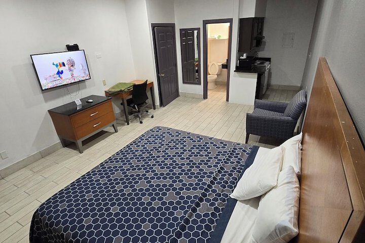 Room 40 of 53