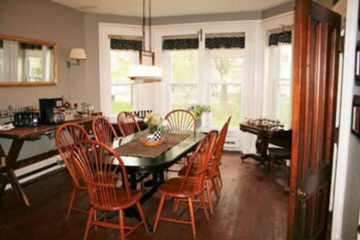 Summerhill Bed & Breakfast