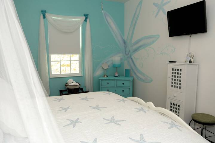 Room 53 of 75