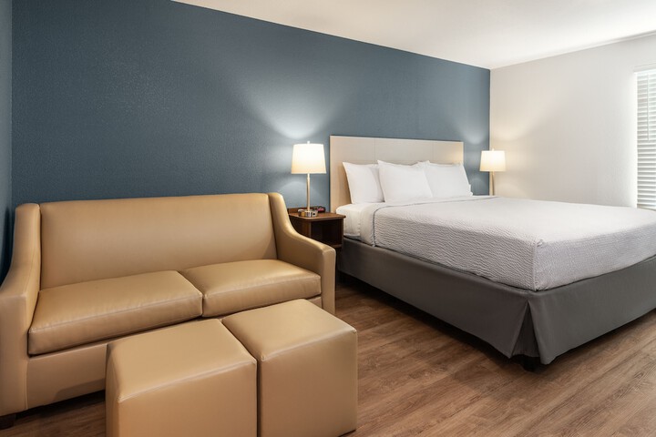 Room 21 of 39