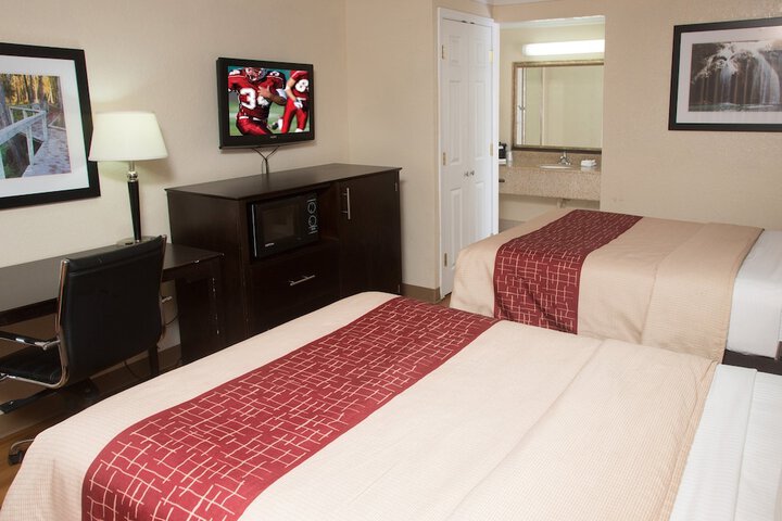 Room 9 of 24