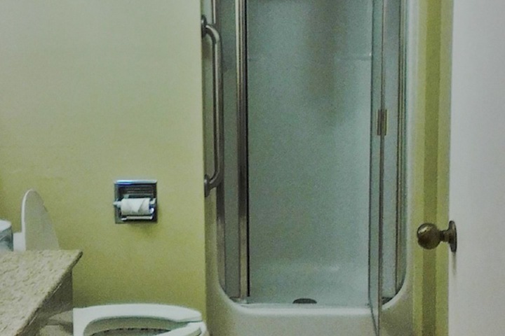 Room 36 of 82