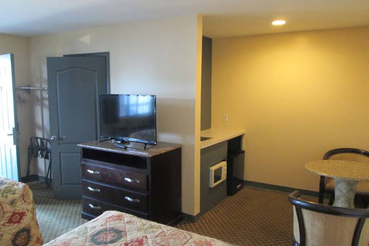 Room 14 of 19