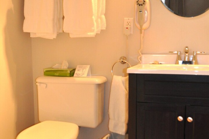 Room 5 of 25