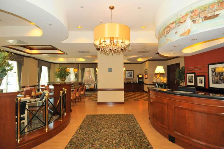 Hotel Interior 8 of 38