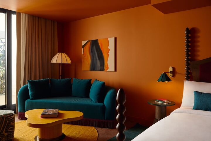 Room 47 of 130