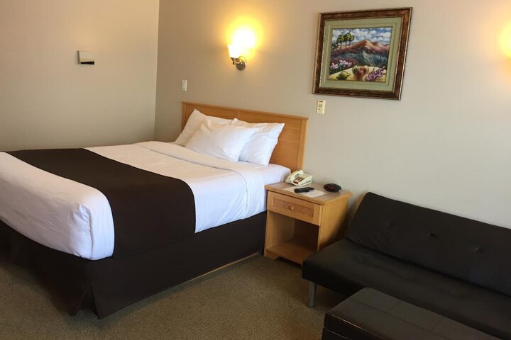 Room 19 of 28