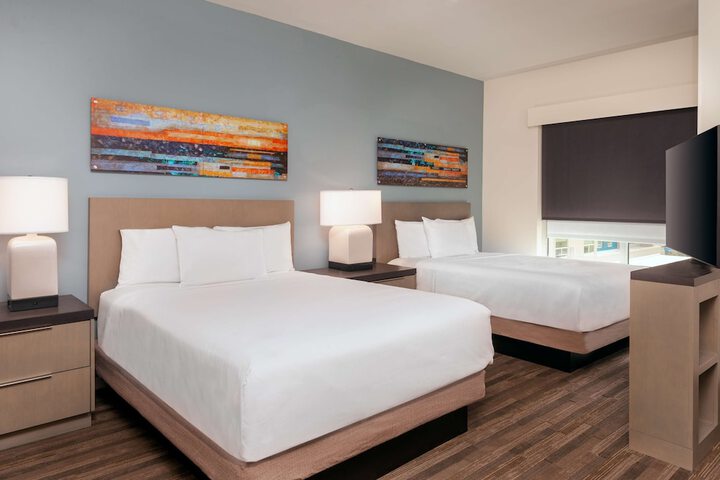 Room 36 of 60