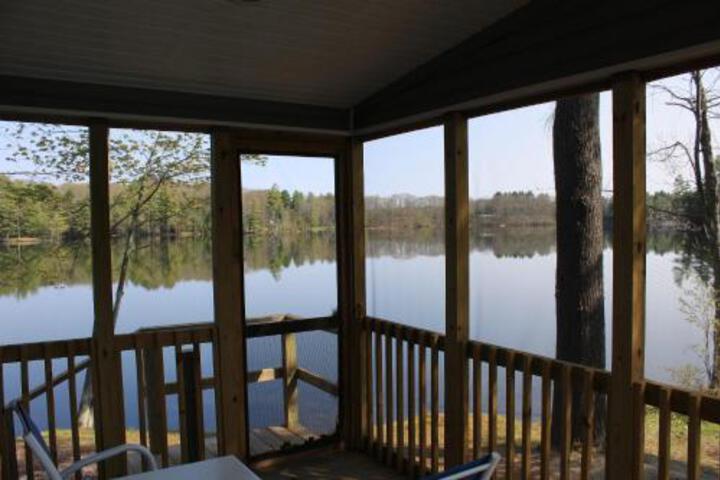 Alpine Lake Lakefront Park Model 1