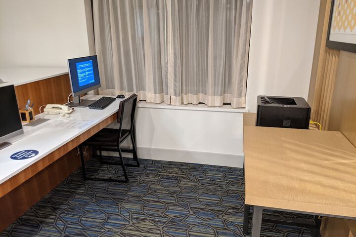 Business Center 39 of 39
