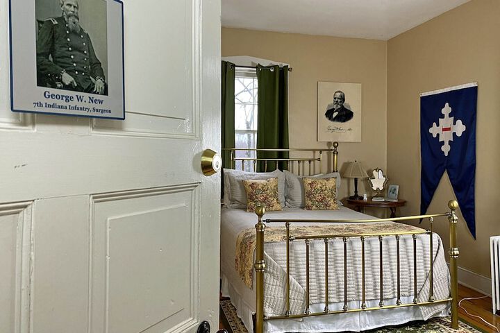 Room 27 of 58