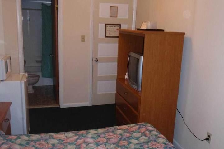 Room 46 of 167