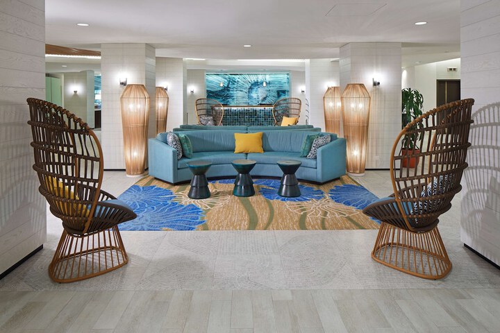 Hotel Interior 17 of 134