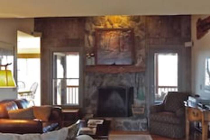 Room 15 of 63