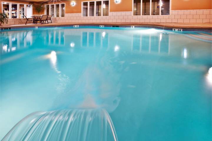 Pool 6 of 38