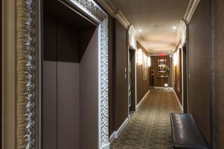 Ballroom/Hall 93 of 108
